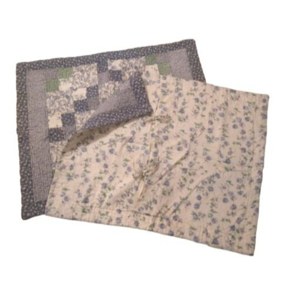 Hand Pieced Quilted Large Pillow 2 Sham Blue & White Floral Patchwork 24" x 30" - Picture 5 of 11